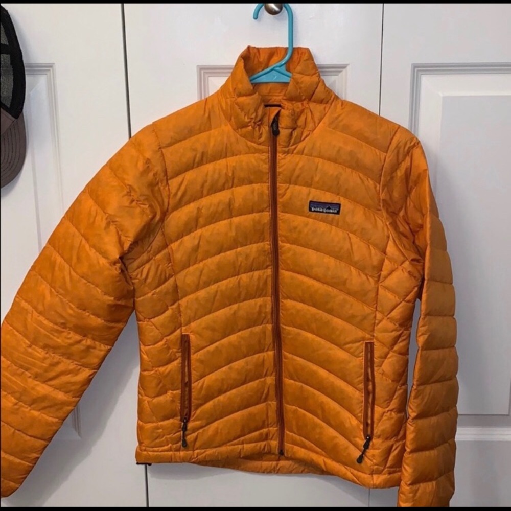 ISO Patagonia jacket, Small